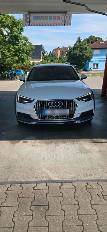 Image of Audi A4