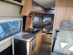 Pössl Summit Shine 600L Elegance-Ausführung MJ25