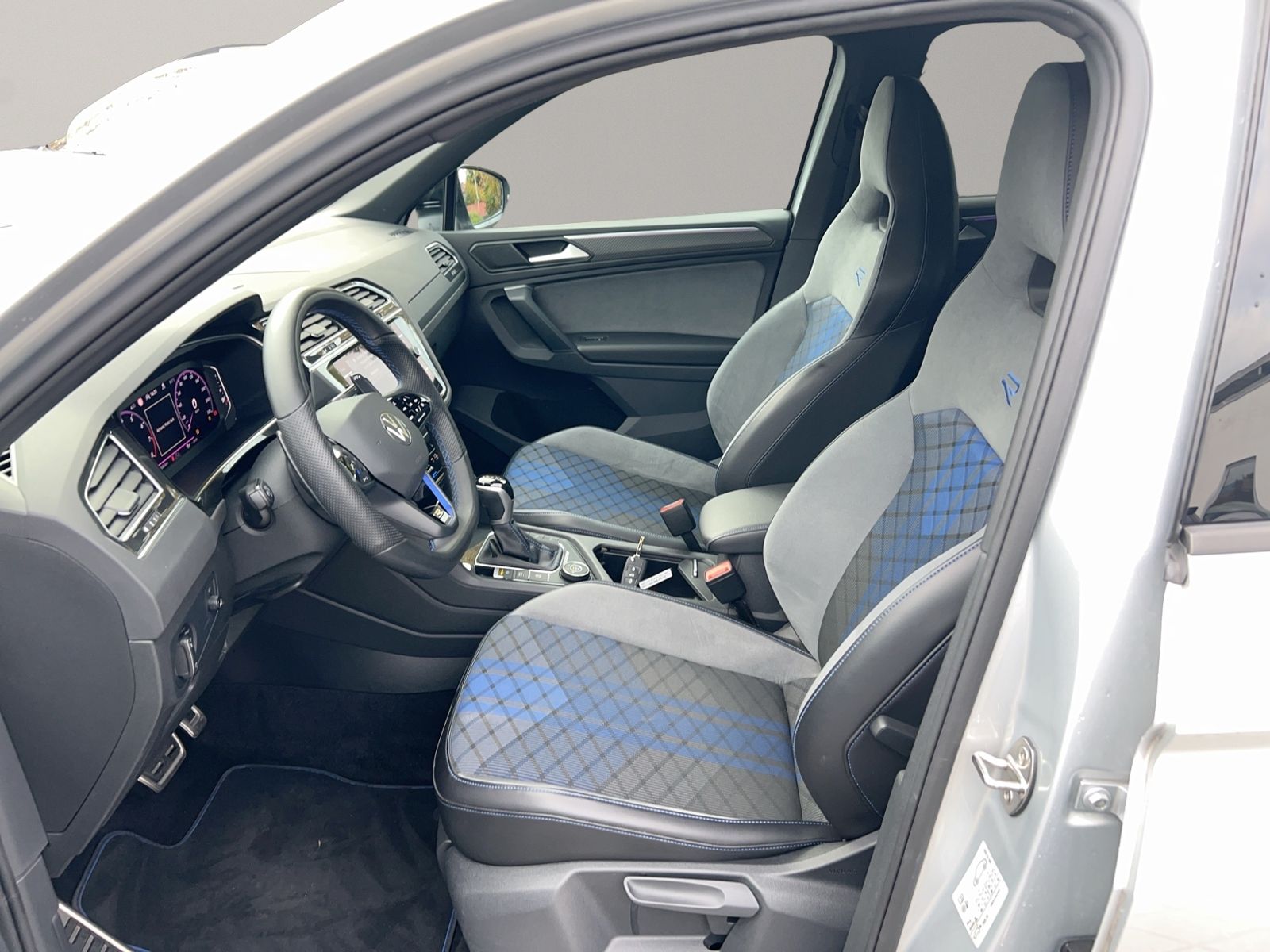 Tiguan R 4Motion, Matrix LED, AHK, Black Style,