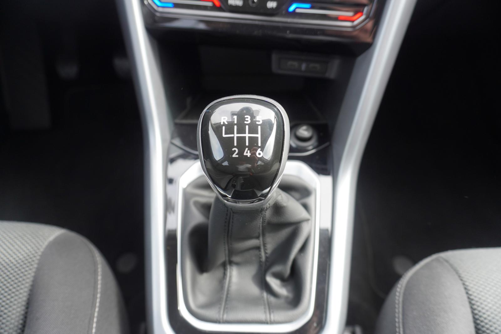 Volkswagen T-Roc 1.0 TSI Life LED Navi Virtual Cockpit PDC, миниатюра 17