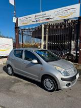 Nissan Pixo 1.0 5 porte GPL Eco Easy - silberne Nissan Pixo