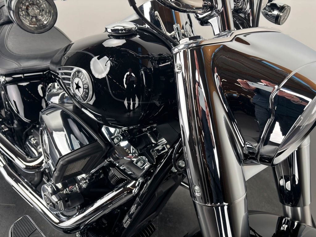 Fahrzeugabbildung Harley-Davidson SOFTAIL FAT BOY 117 *NEUWERTIGER ZUSTAND