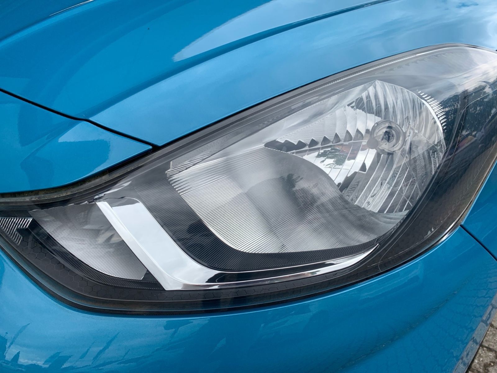 Fahrzeugabbildung Hyundai i10 1.0 Trend SHZ LHZ PDC