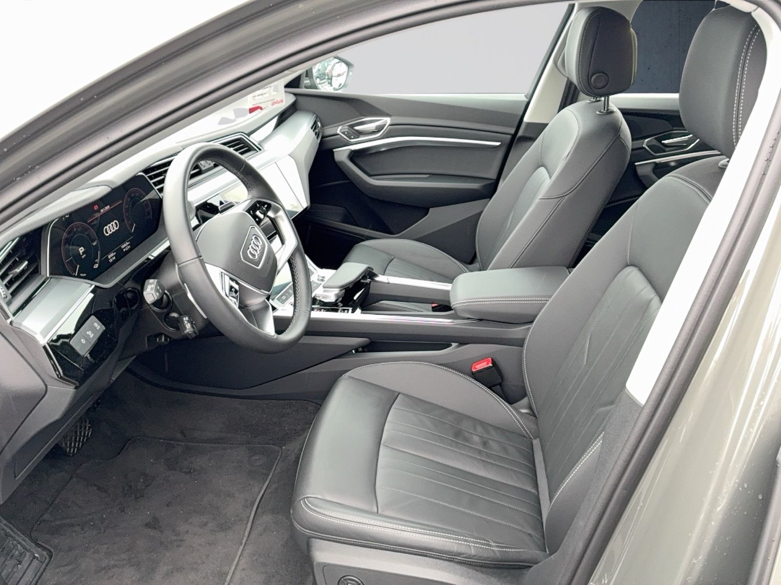 Audi Q8 e-tron - Bild 10