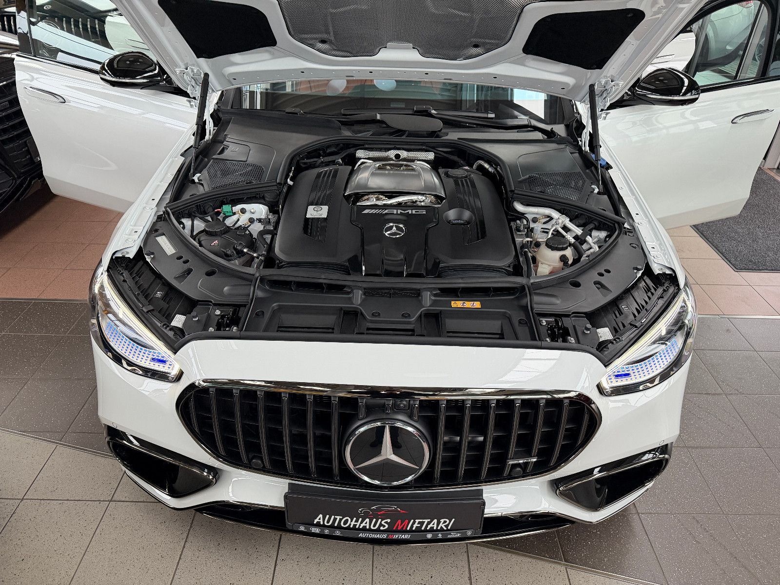 Mercedes-Benz S 63 AMG E Perf. L Burmester Softclose 3D Entert imagem 3