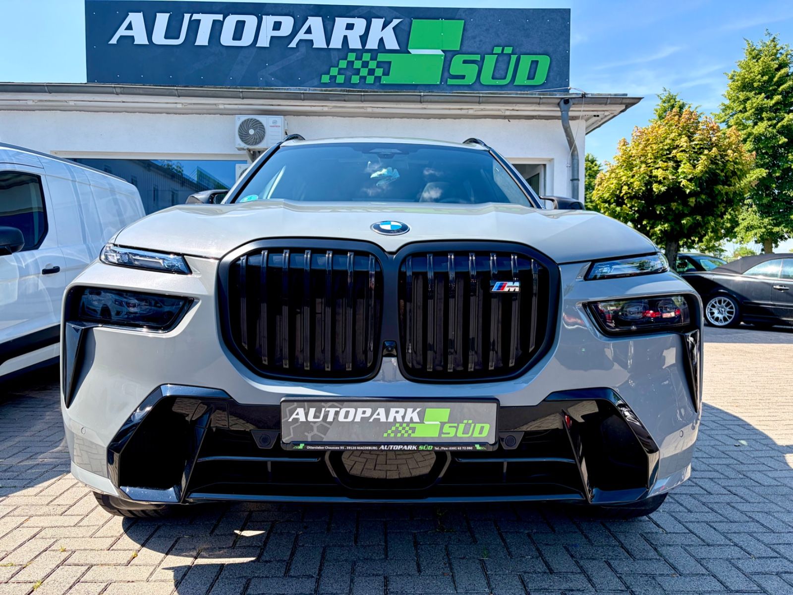 BMW X7 M60 i - VOLLAUSSTATTUNG!! 6 SITZER!!!