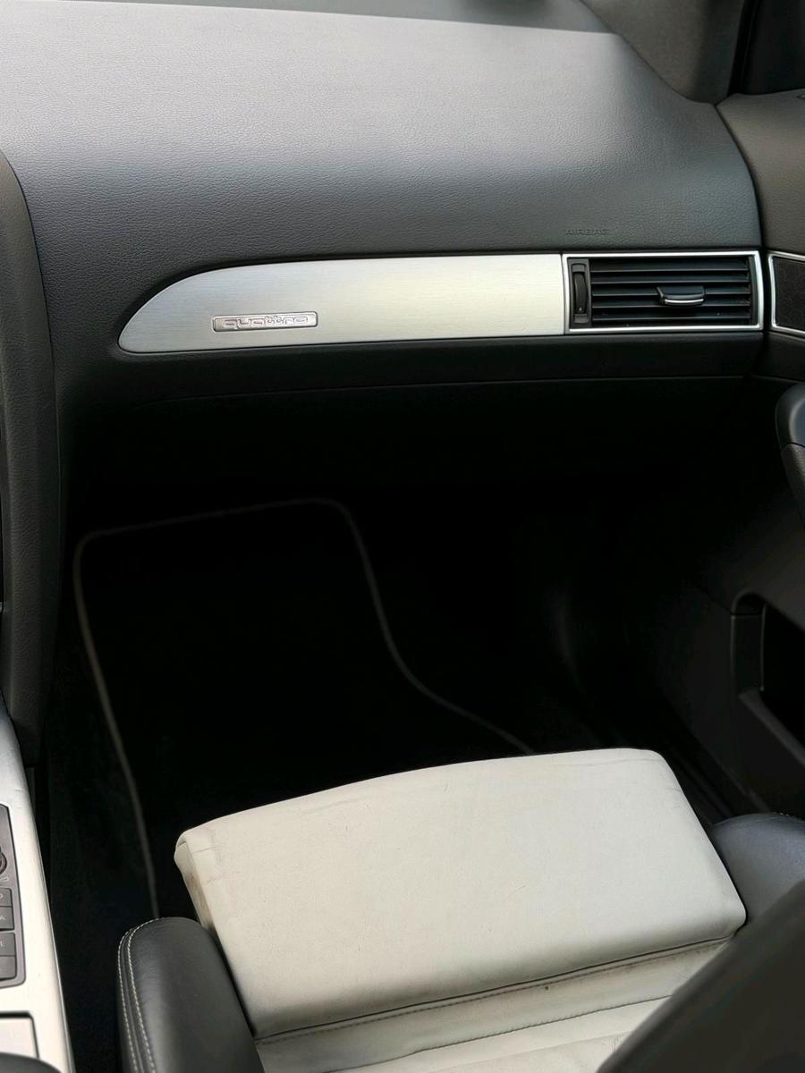 Audi Quattro 2011 — photo 13