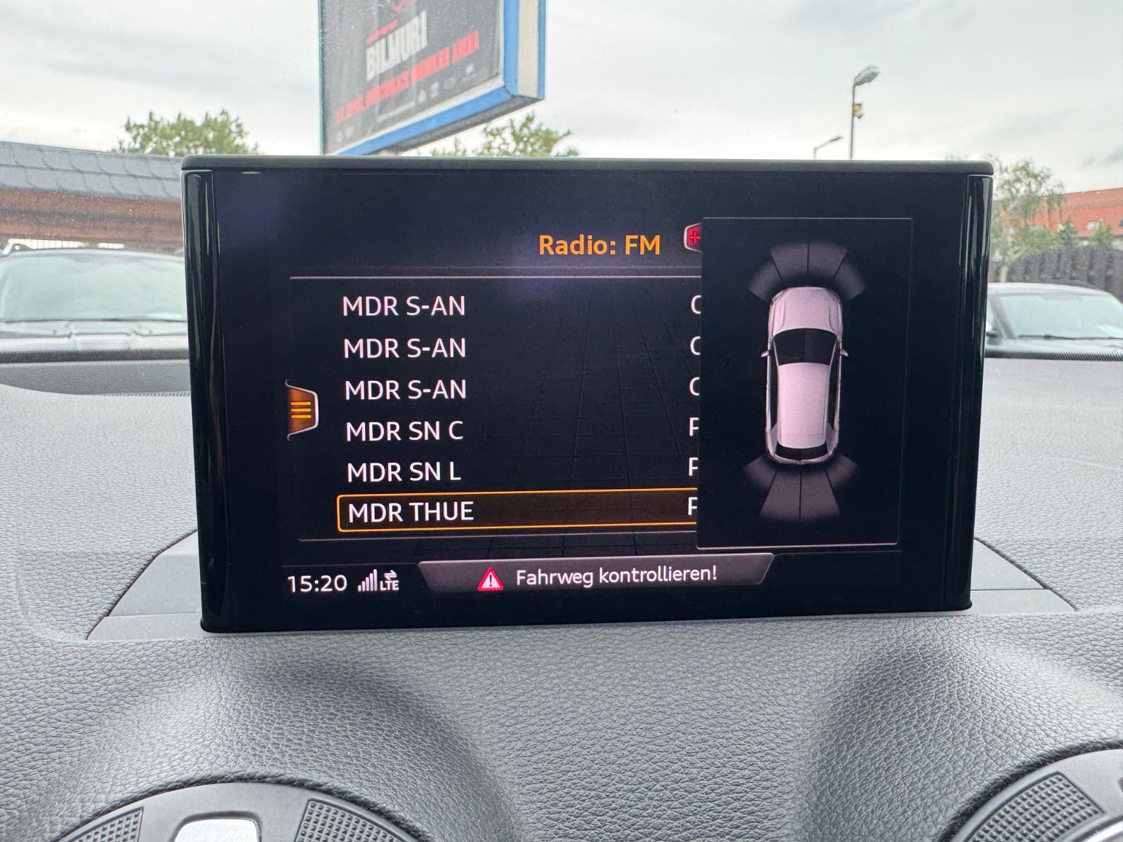 Audi Q2/Sport/Klimaautom/Sitzhz/LED/Tempo/PDC/1.Hand