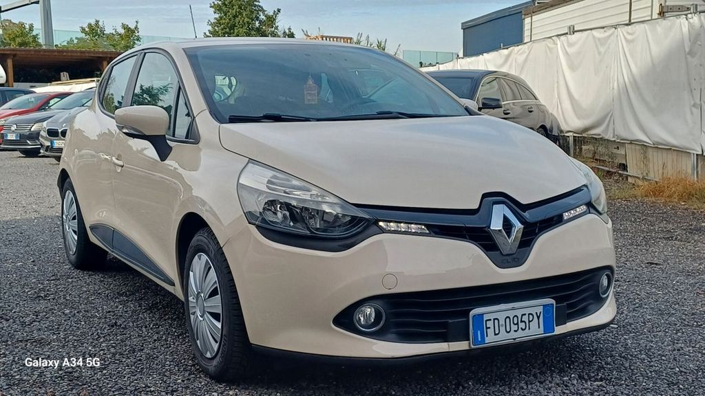 Image of Renault Clio