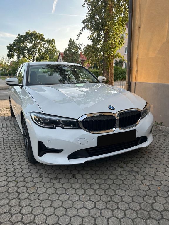 Image of BMW 318