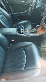 Mercedes-Benz CLS 320 CDI - - Mercedes-Benz CLS 320: Coupe