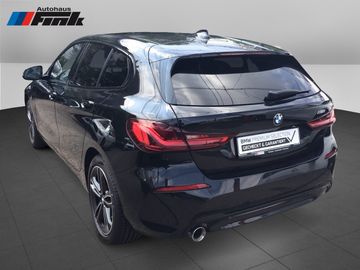 BMW 118i Sport Line DAB LED WLAN Komfortzg. PDC