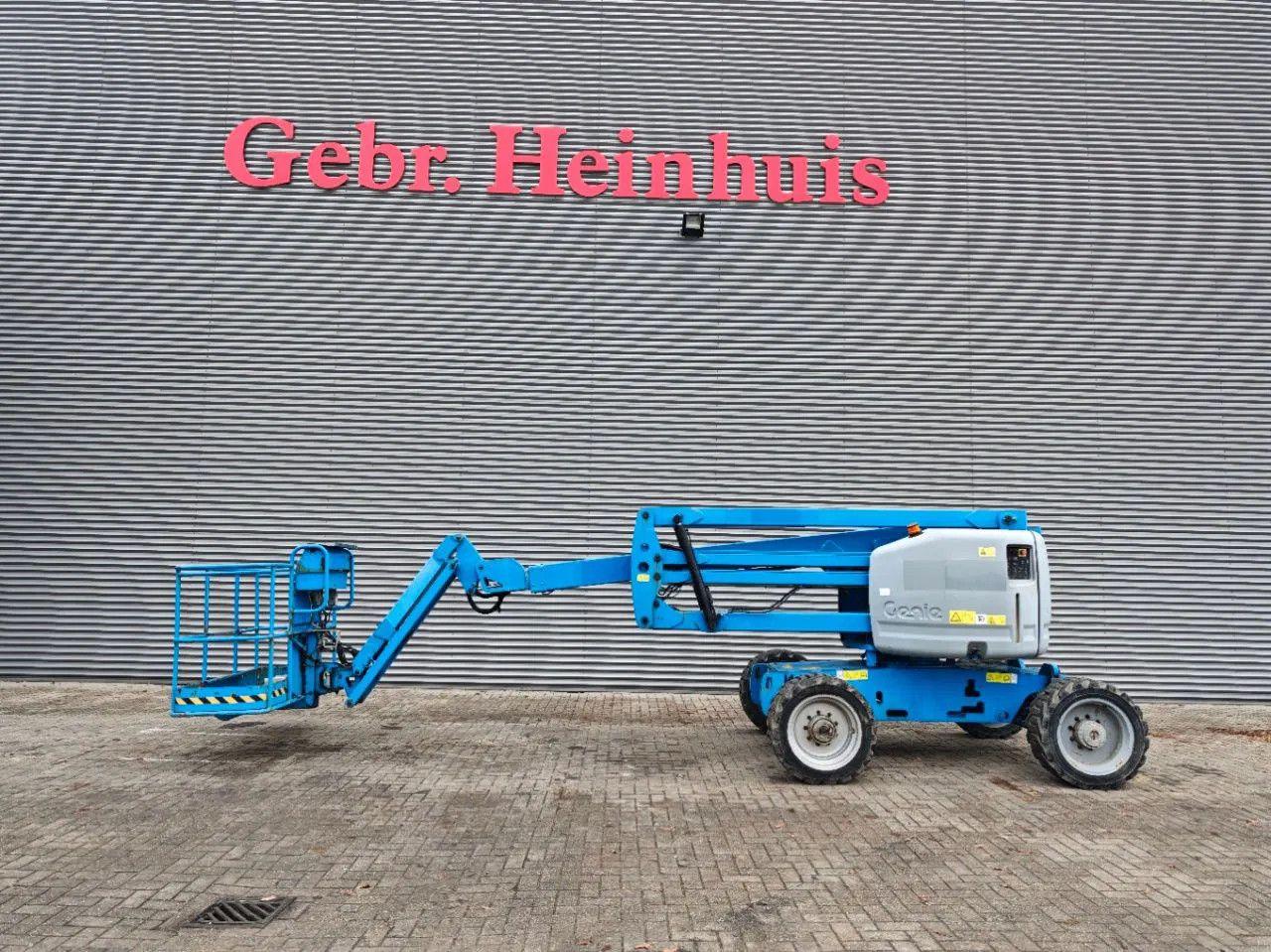 Genie Z-51/30J 4WD