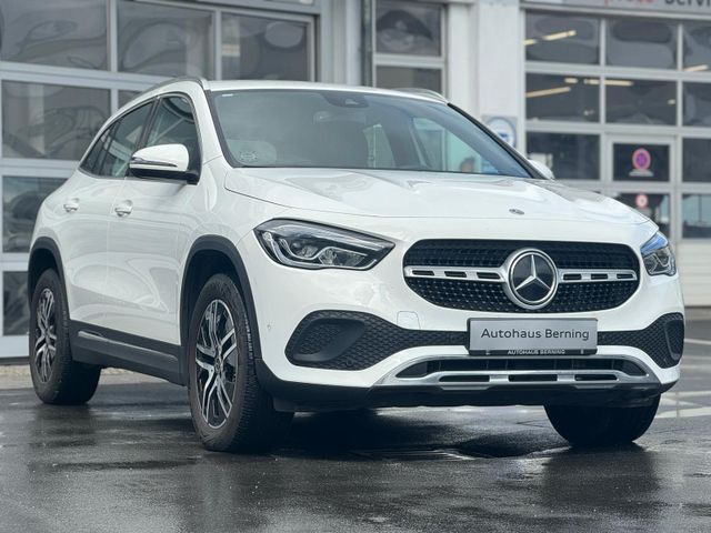 MERCEDES-BENZ GLA220d PROGRESSIV KAMERA MBUX