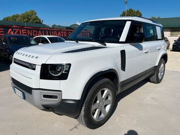 Land-Rover Defender - 2