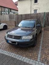 Volkswagen Passat Variant 1.6 TÜV neu, viele Neuteile - Volkswagen Passat Variant aus 1999