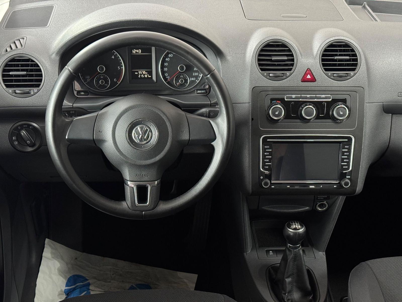 Volkswagen Caddy Maxi 2.0 TDI Rollstuhlgerecht-Rampe 