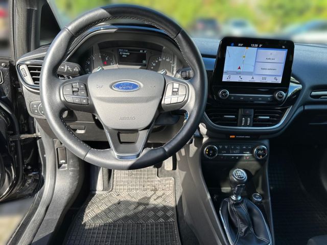 Fiesta Titanium 1.0 EcoBoost Navi RearCam Sound 