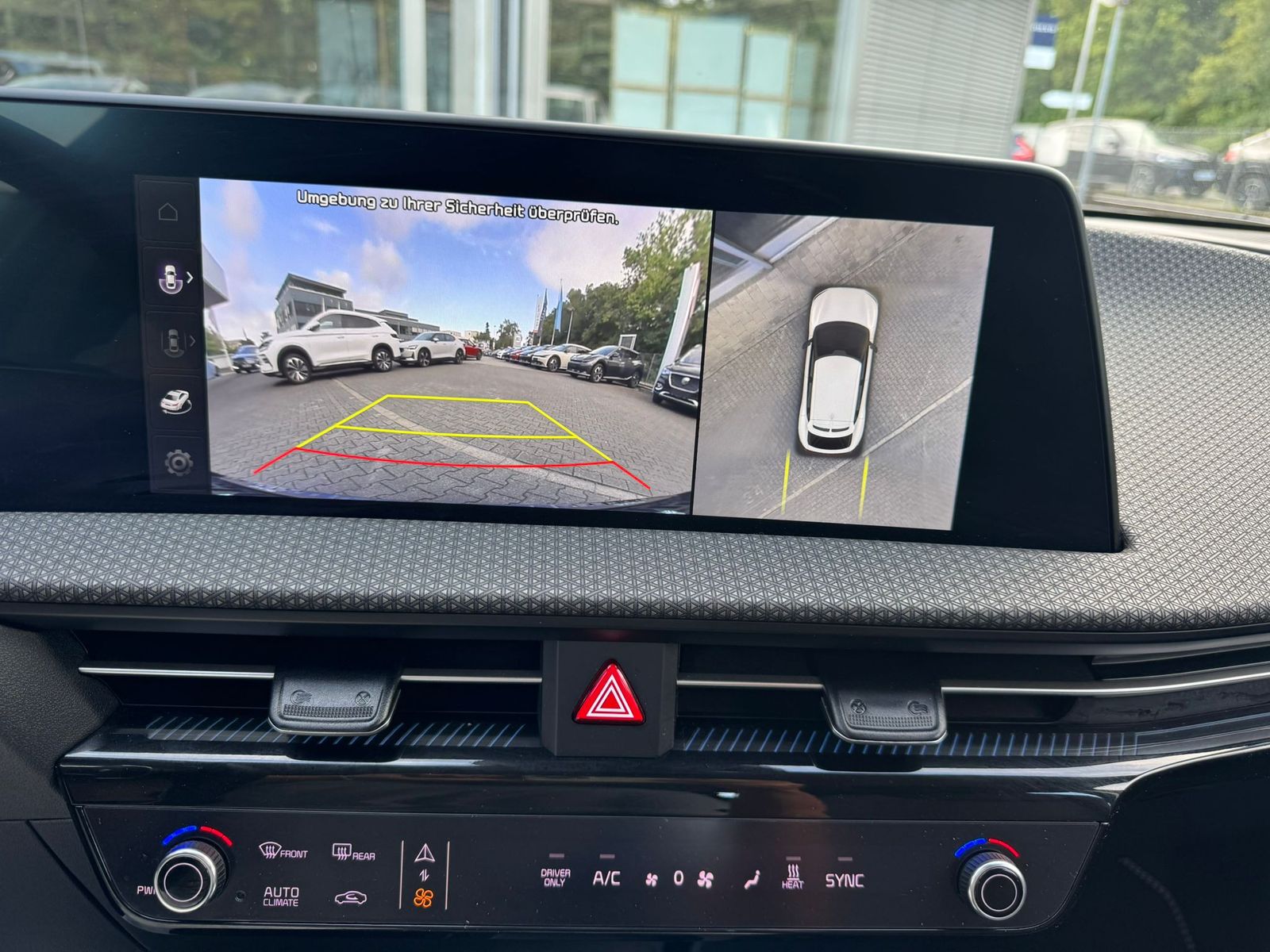 Fahrzeugabbildung Kia EV6 4WD NAVI+LED+SHZ+360°+DAB+ACC+19"+