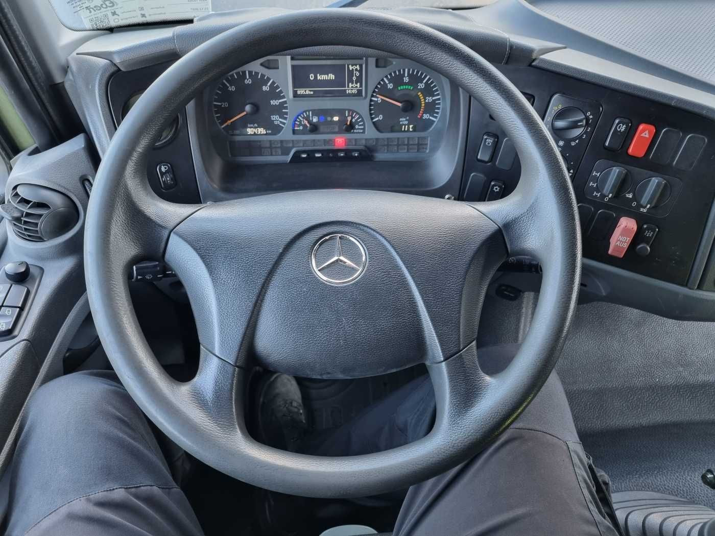 Fahrzeugabbildung Mercedes-Benz Axor 1829 A 4x4 Pritsche/Plane 10 Stück