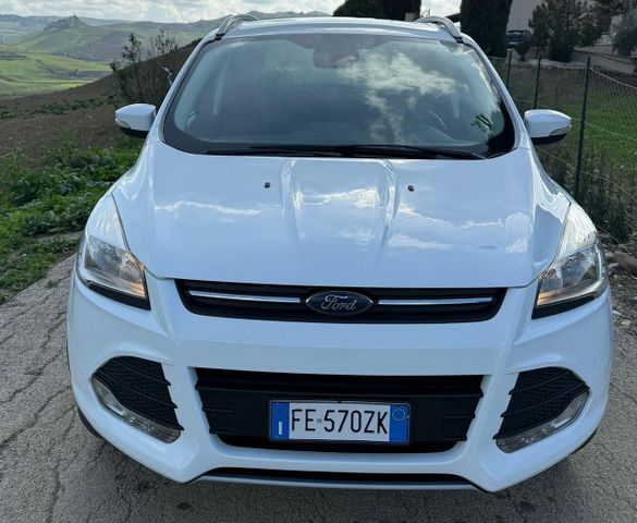 Ford Kuga 2.0 TDCI 150 CV S&S 4WD Titanium