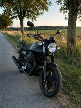 Moto Guzzi V7 III Stone Stone schwarz Bj 2019 nur 8.300 km  - MOTO GUZZI V7 II STONE