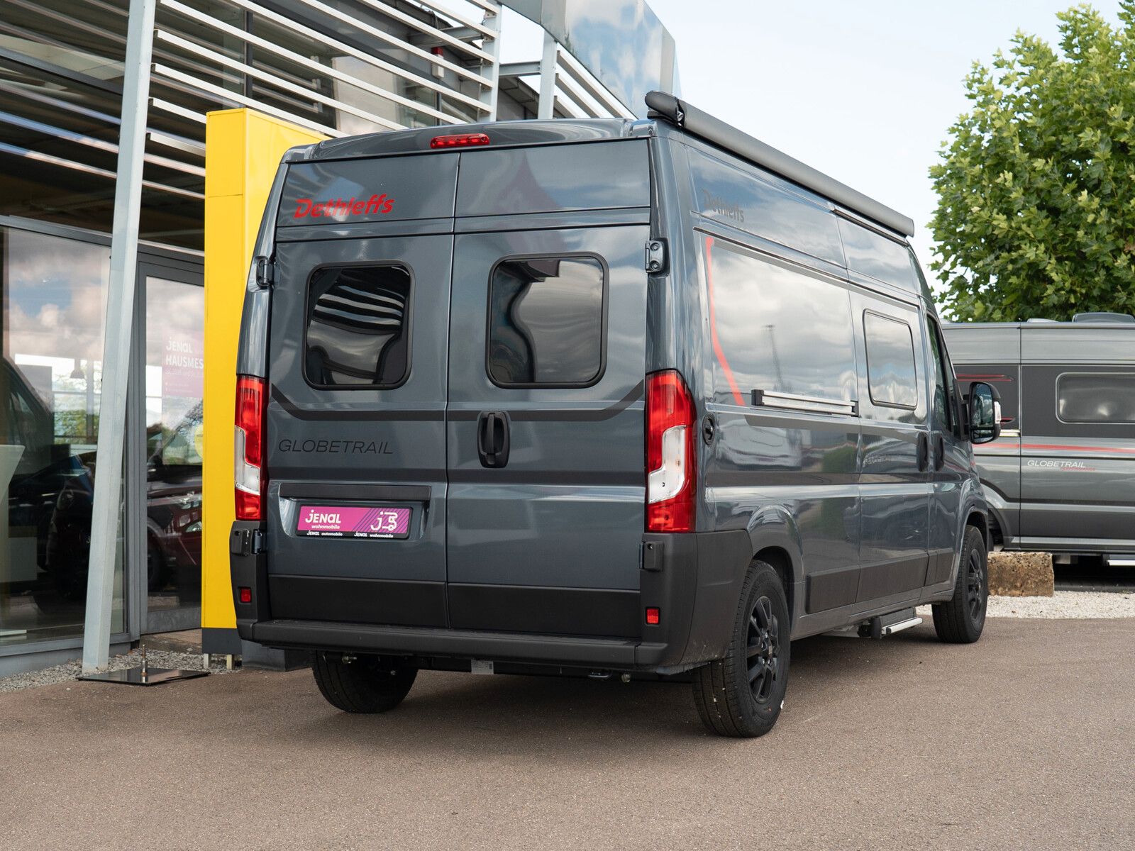 Fahrzeugabbildung Dethleffs Globetrail 600 DS Fiat *Elektro-&Komfort-Paket*
