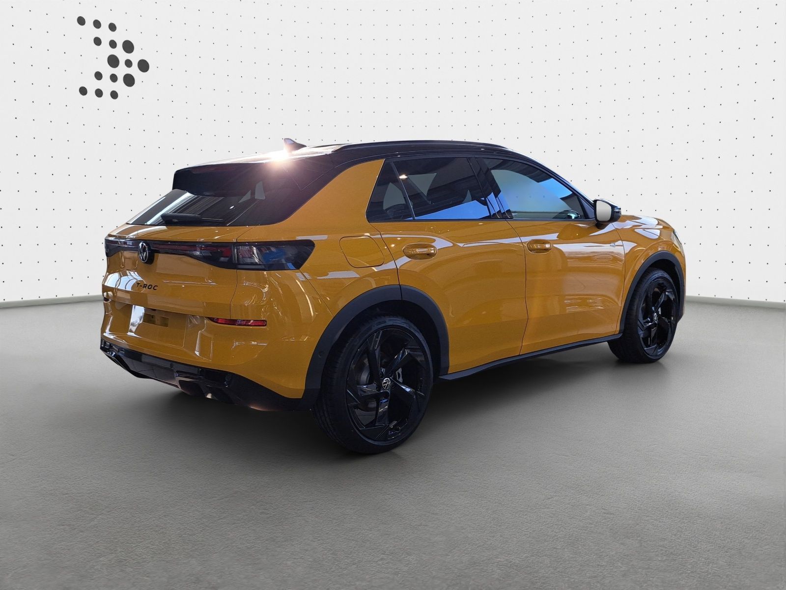 Volkswagen T-Roc R-Line 1.5 eTSI AHK*NAVI*RFK*IQ.LIGHT*5J.G imagem 2