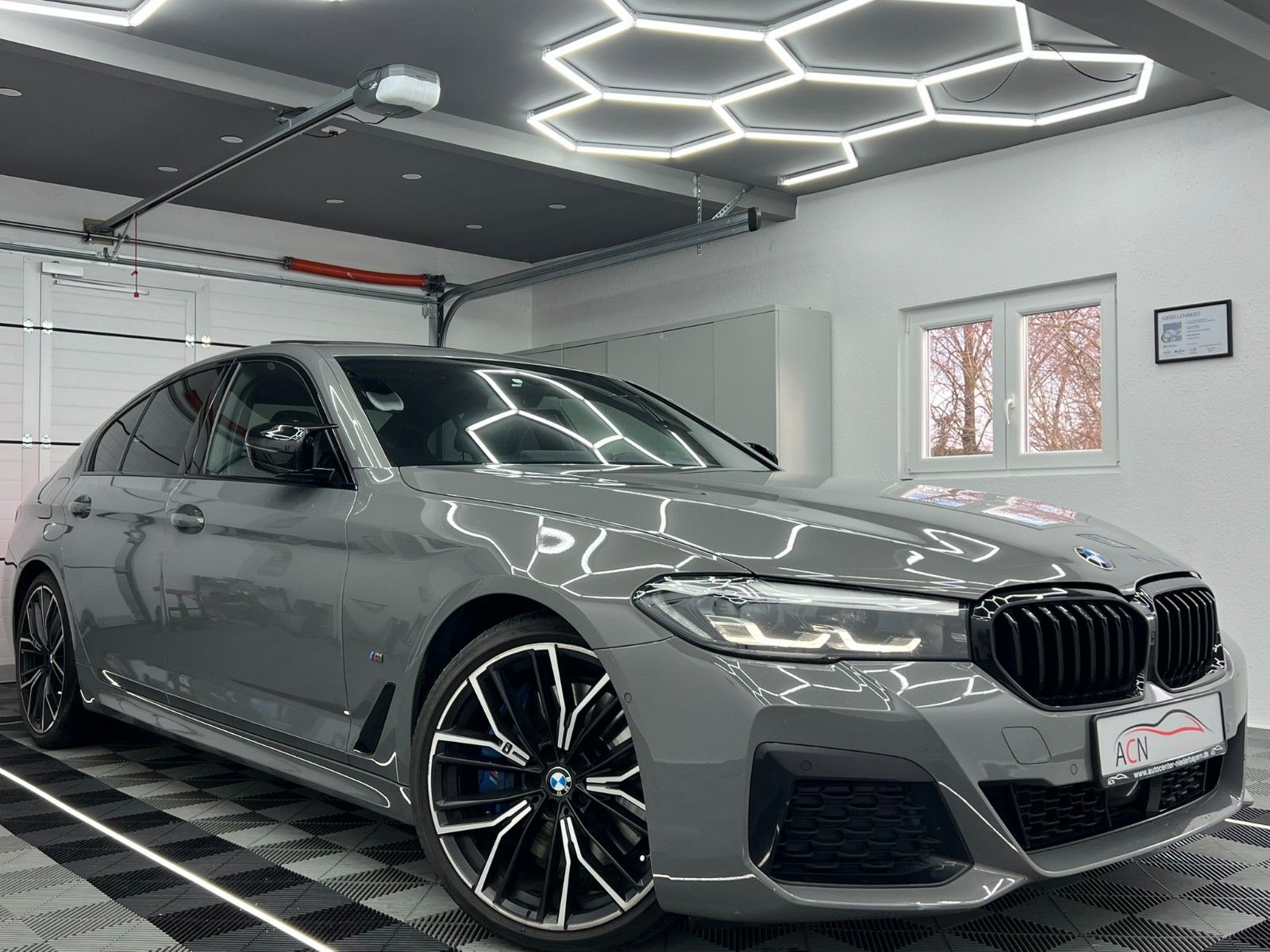 Fahrzeugabbildung BMW 530 d xDrive M SPORT/AHK/VRTL COCKPIT/eGSD/ACC