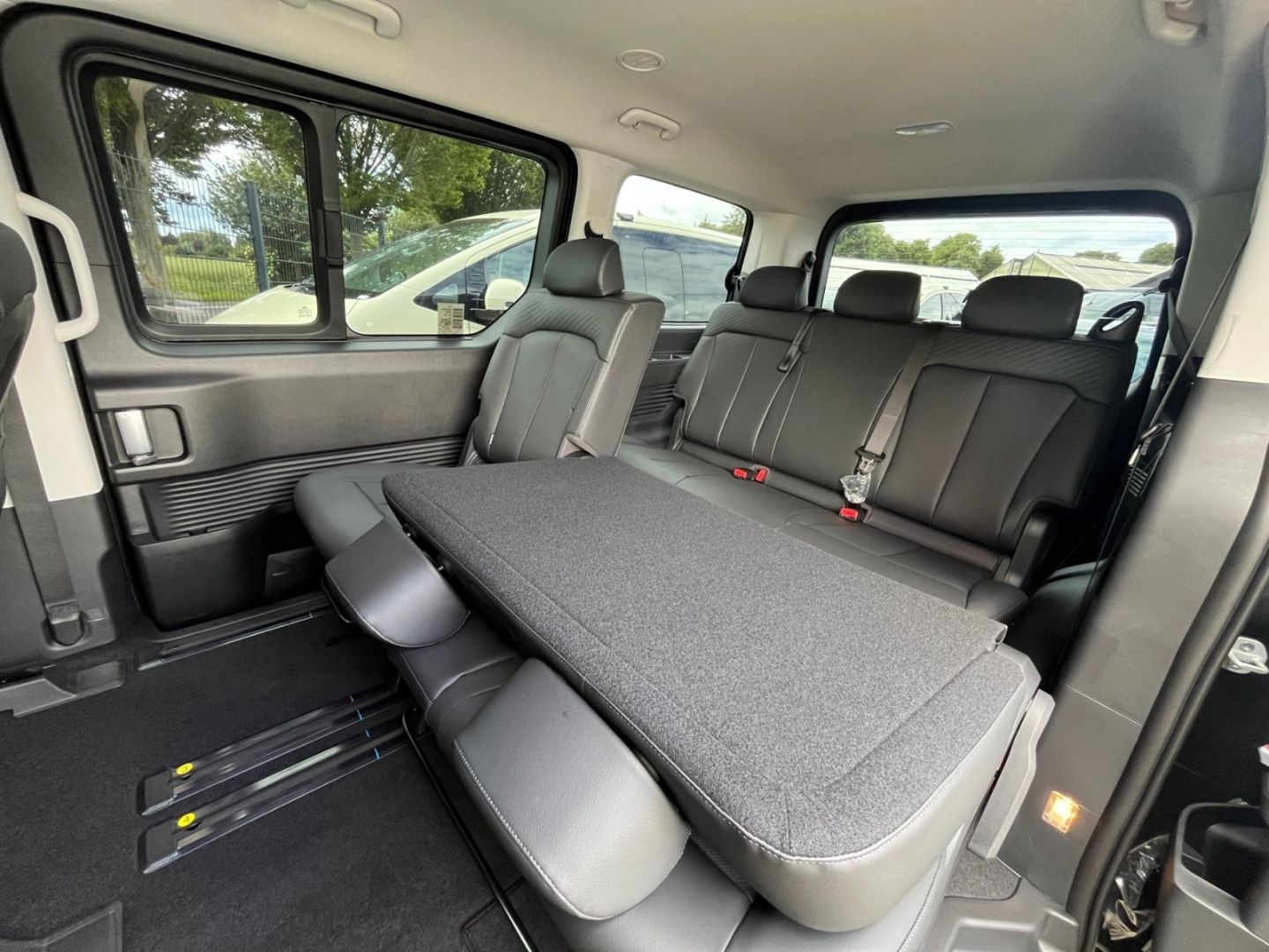 Hyundai Staria – Bild 12