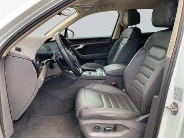 Volkswagen Touareg - 10
