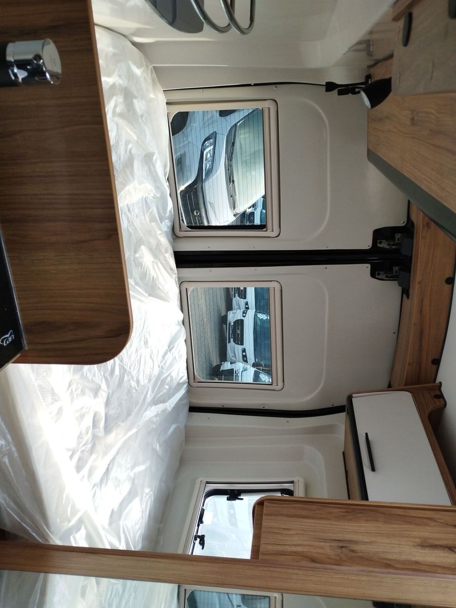 Fahrzeugabbildung Karmann Dexter 4x4 DE 560 AW Allrad 4x4, Rückfahrkamera