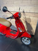 Vespa PRIMAVERA 50 2T inkl. Topcase nur 909KM!!! - VESPA VON 1 BIS 50 CCM