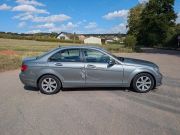 Mercedes C 200 - 3