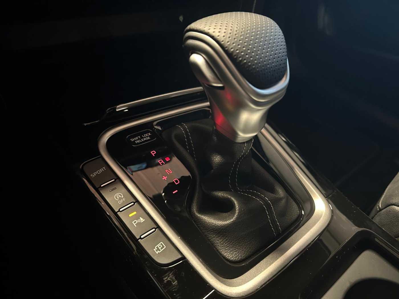 Kia PROCEED 1.5T DCT7 GTL TEC GD 18Z LEDER