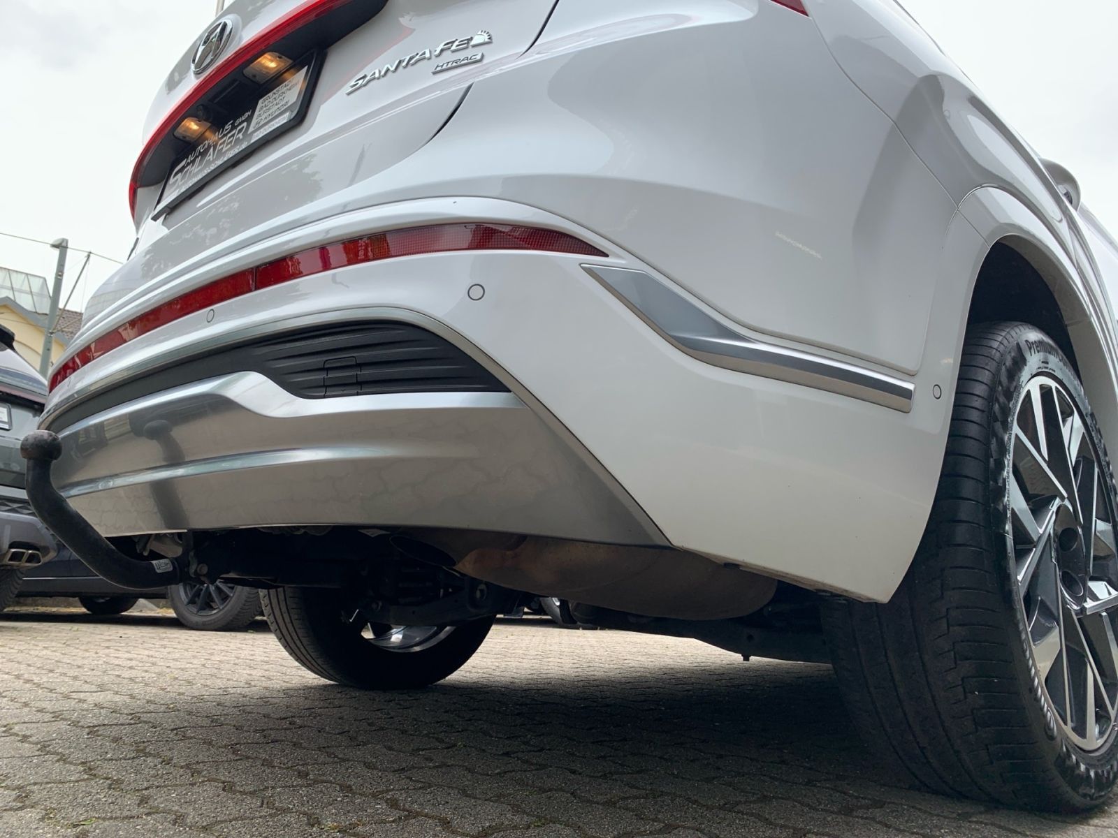 Fahrzeugabbildung Hyundai SANTA FE 2.2 CRDi Signature 4WD SEVEN AHK 1Hd