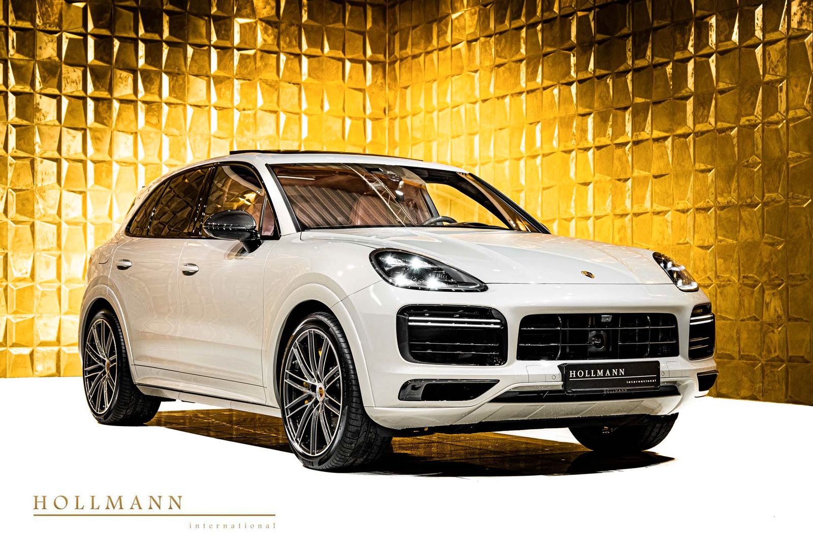 Porsche CAYENNE TURBO CARBON 3D BURMESTER CERAMIC BRAKE