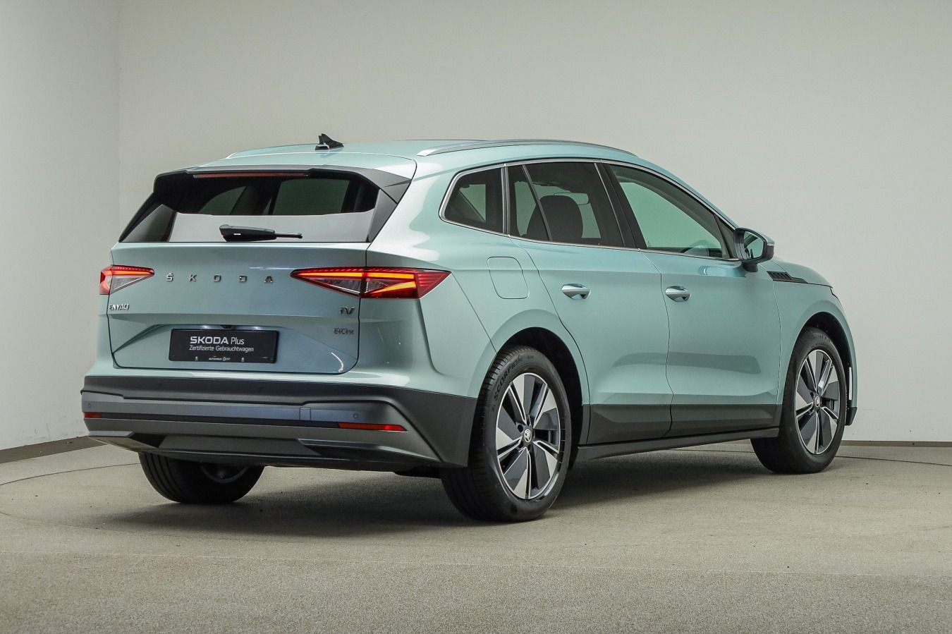 Skoda Enyaq 80x 4x4 Lodge*PANO*NAVI*AHK*PLUS*WÄRMEPUMP imagem 3