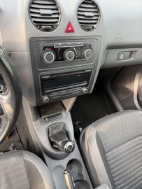 Volkswagen Caddy - 11