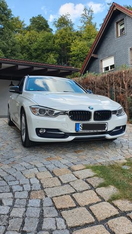 BMW 318d Touring Sport Line Xen/Pano/ TOP ZUSTAND 