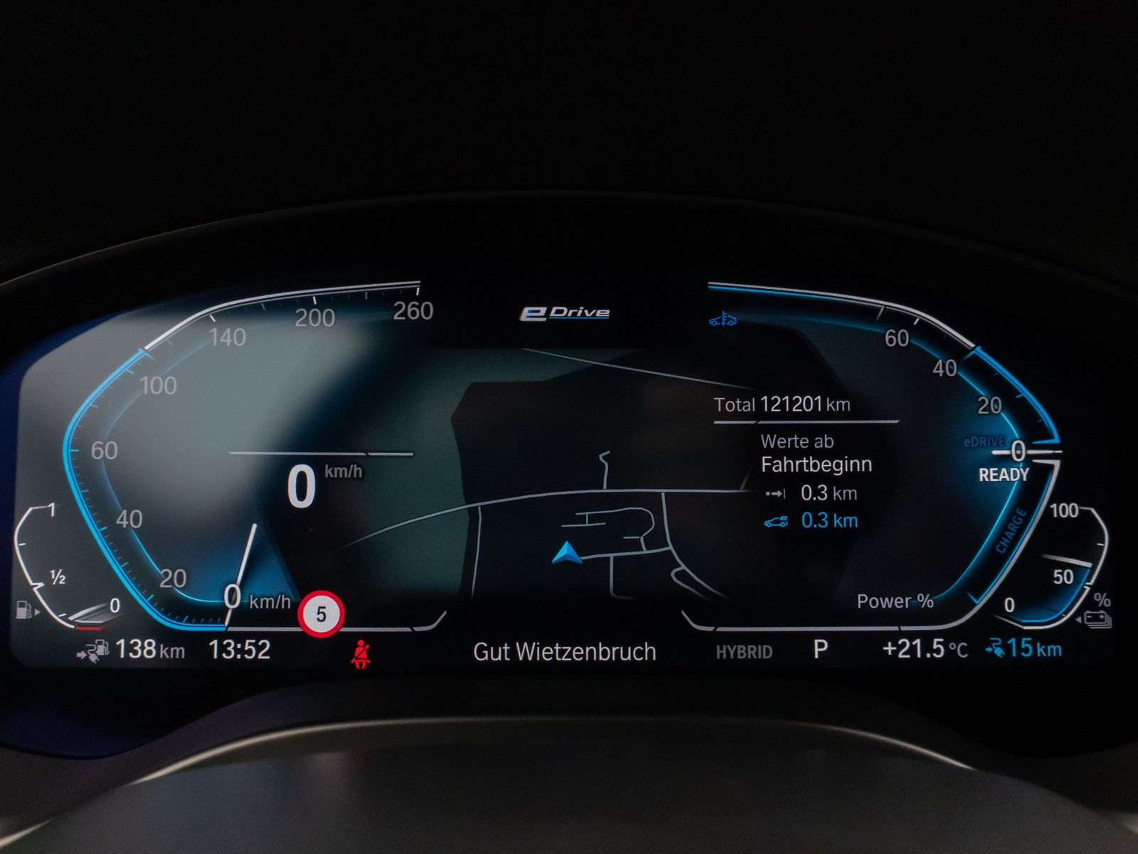 Fahrzeugabbildung BMW X3 xD30e Kamera HUD DAB HiFi Komfort Sport AHK