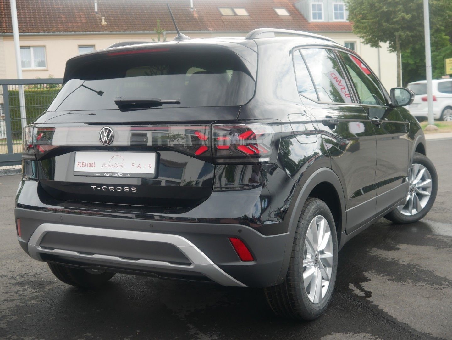 Volkswagen T-Cross 1.5 TSI DSG LED ACC Kamera imagem 2