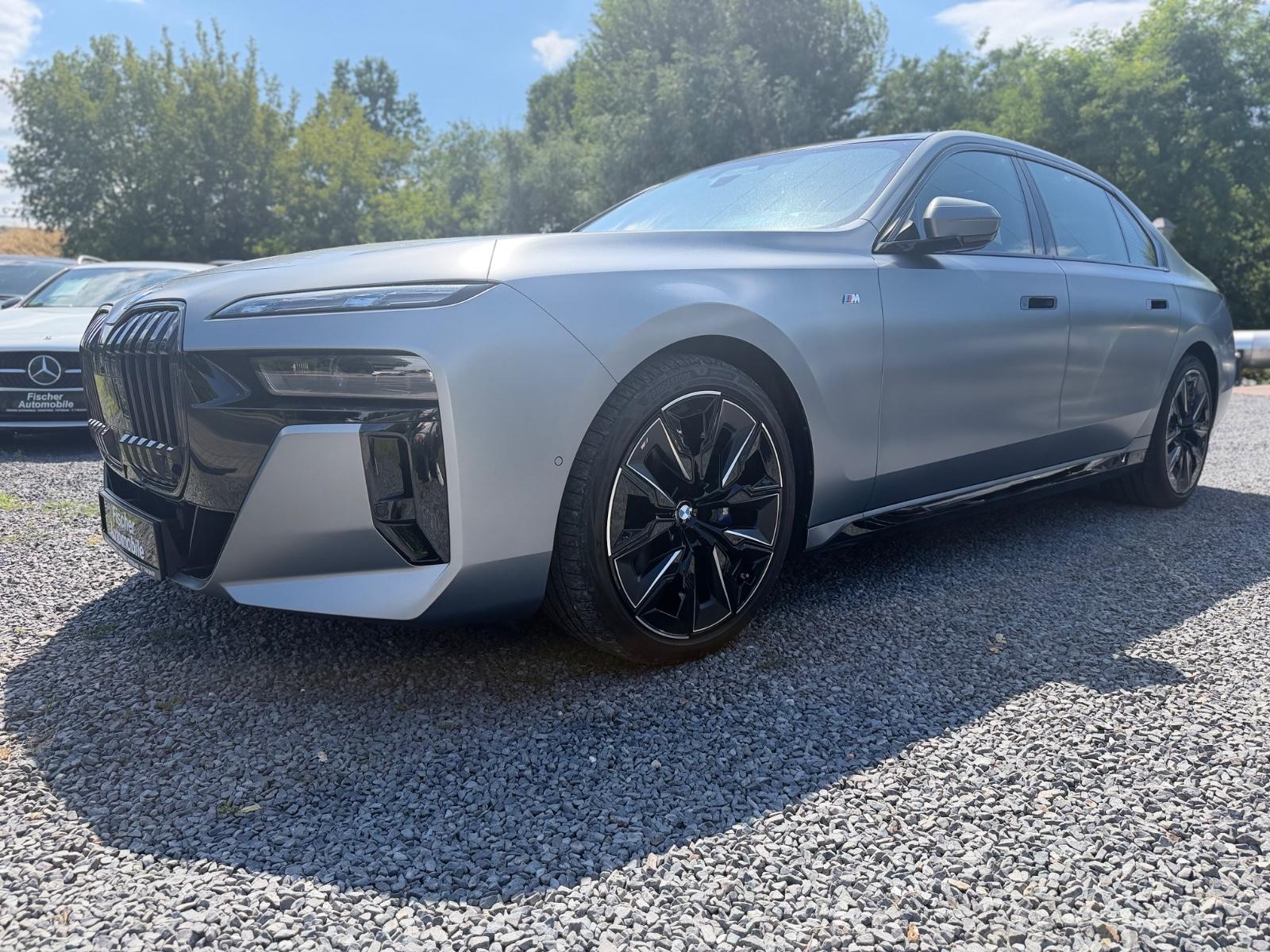 BMW 740 d xDrive M Sport+LED+PANO+LEDER+B&W+STAND