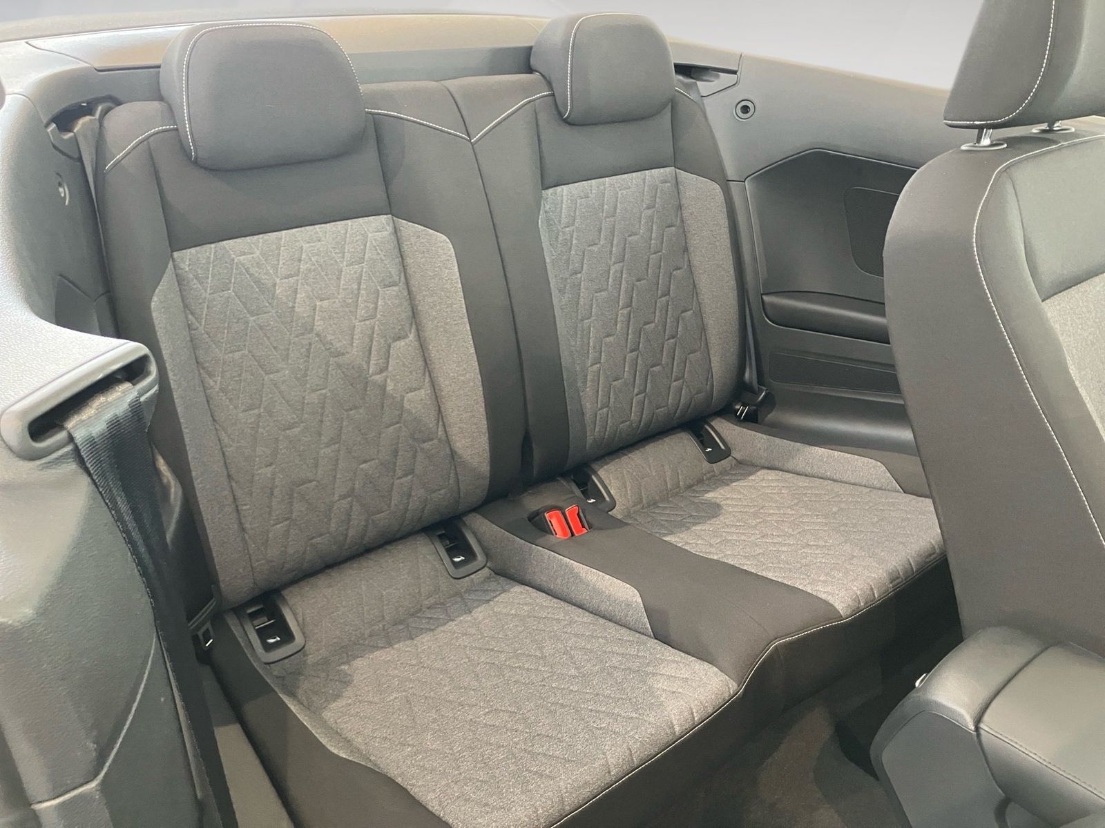 Volkswagen T-Roc - Bild 10