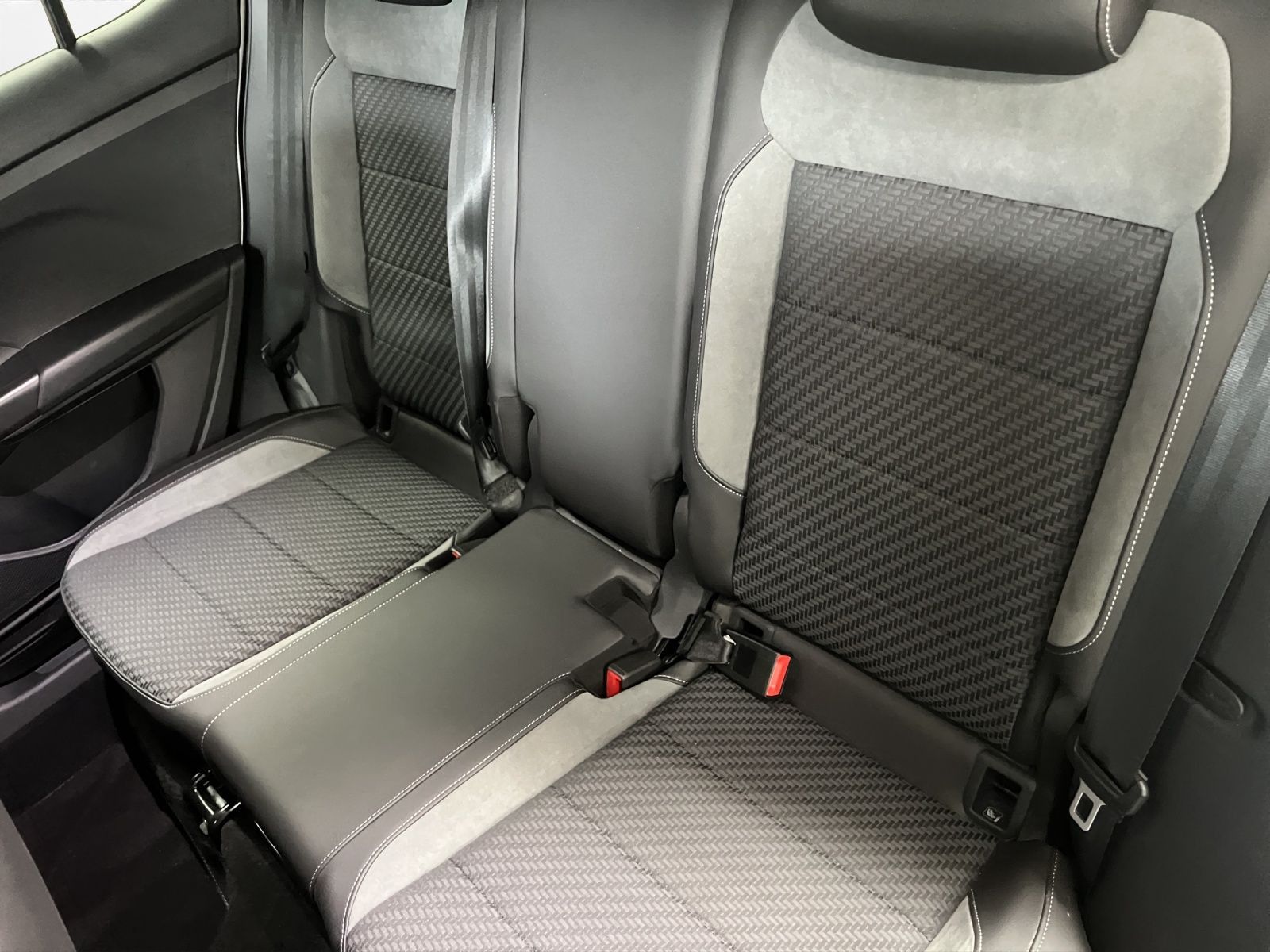 Volkswagen T-Cross - Bild 18