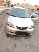 Mazda Essen 45145 - Mazda 121 in Duisburg