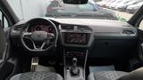Volkswagen Tiguan 2.0 TDI DSG 3 x R-Line Pano/DCC/ACC/20 - VW Tiguan Gebrauchtwagen in Stuttgart