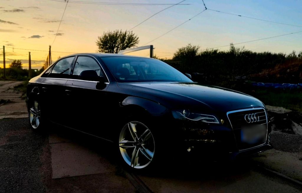 Image of Audi A4