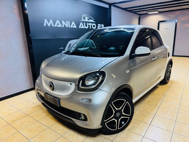 Smart ForFour 90 0.9 Turbo twinamic JBL*ALL BRAB