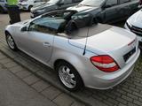 Mercedes-Benz SLK 200 Kompressor Navi,Alu,Allwetter,Tempomat - Mercedes-Benz SLK 200: Kompressor